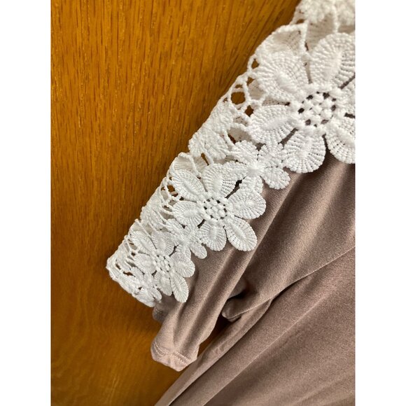 Womens 42 Pops Taupe Top With Lace Sleeve Detail - Picture 2 of 4